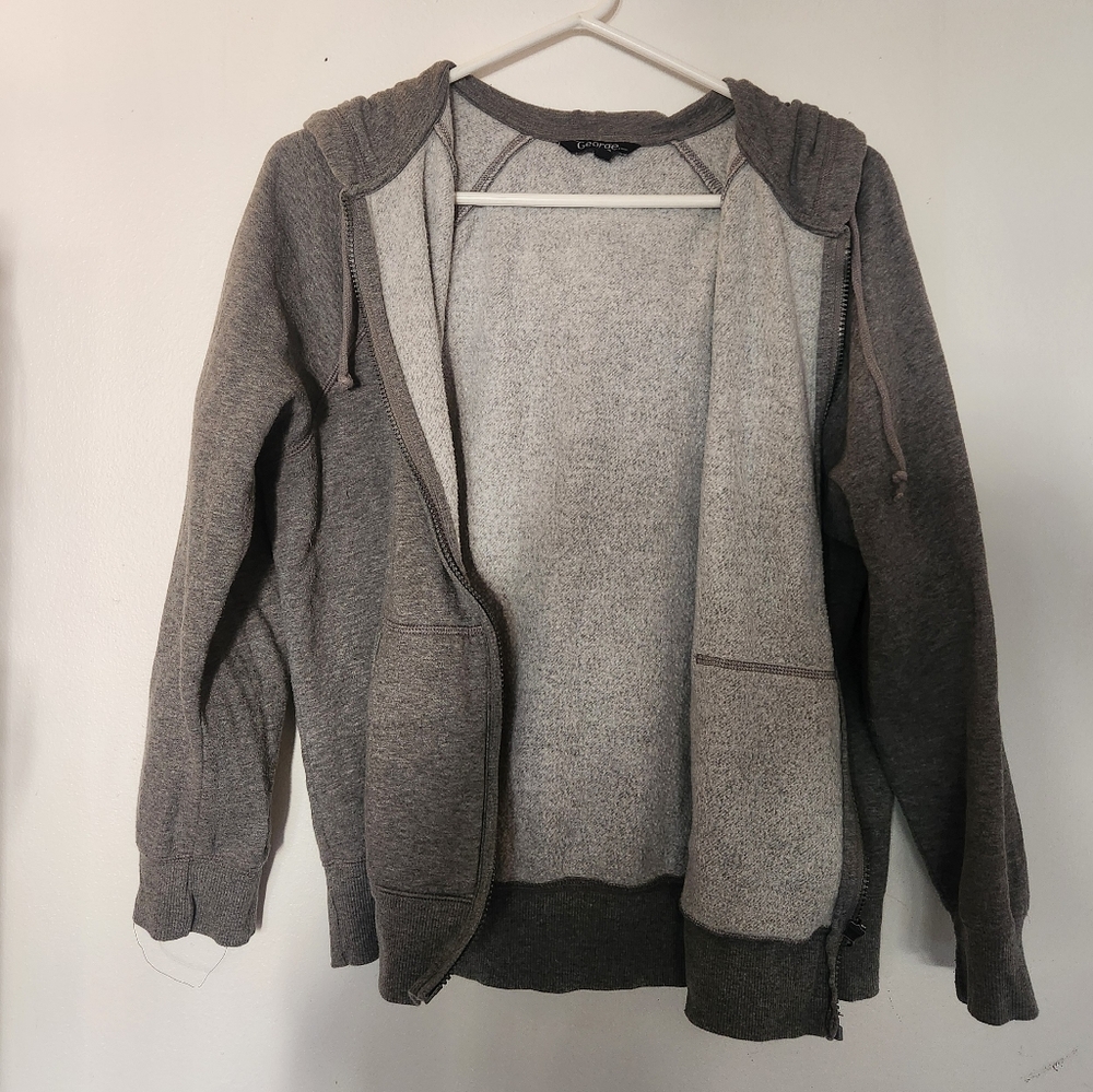 Cozy Grey Hoodie Size L